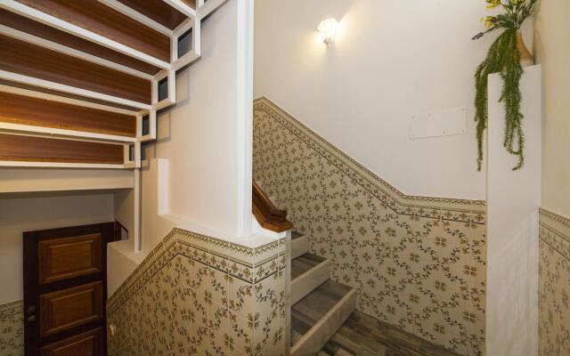 B23 - Rising Sun Apartment