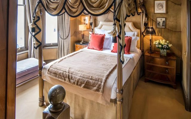 San Domenico House