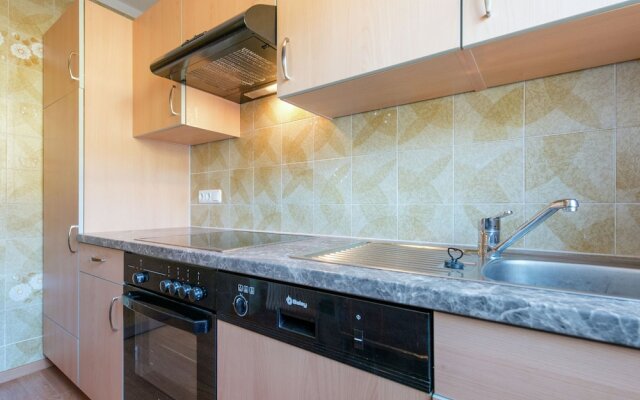 Modern Apartment in Hollersbach im Pinzgau With Balcony