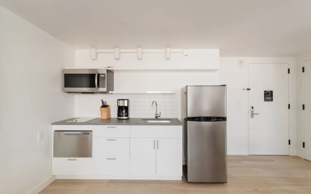 Sonder by Marriott Bonvoy Court Square Apartments Long Island City