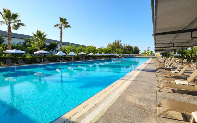 Crystal Centro Resort