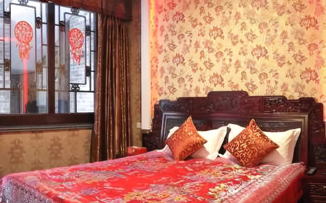 Honghu Inn