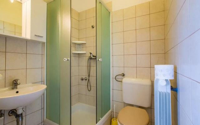 Apartments and rooms with parking space Kraljevica - 17589