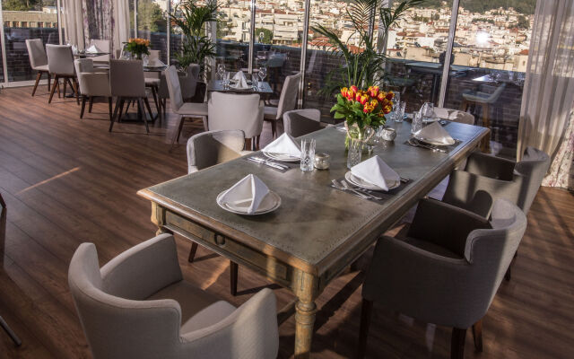 Marpessa Smart Luxury Hotel