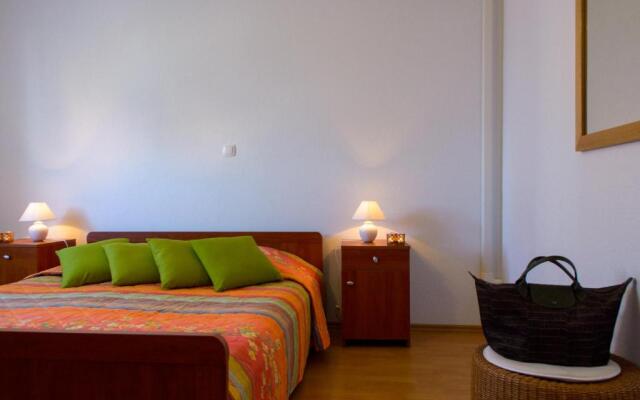 Apartments Topli Bok