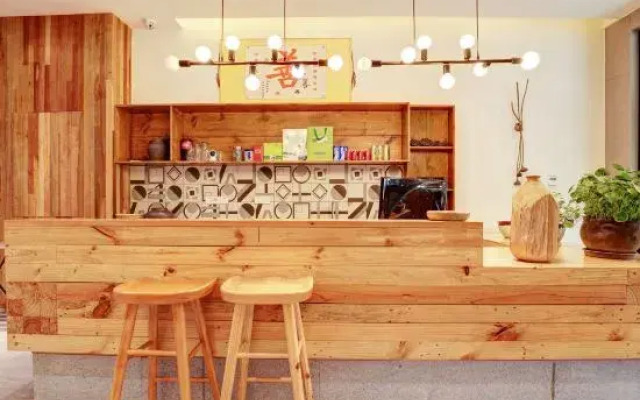 Qingchengshan Town Yunqi B&B