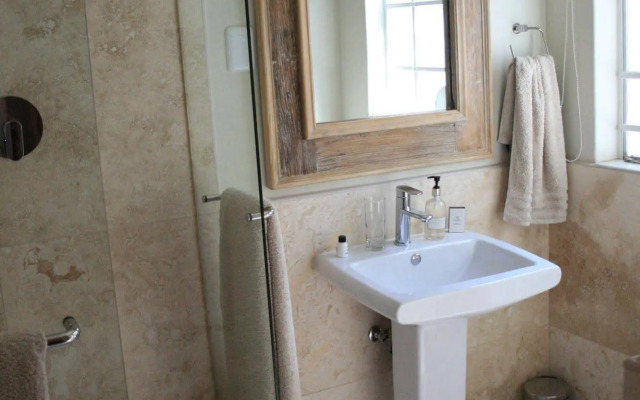 Thornton Gap Guesthouse