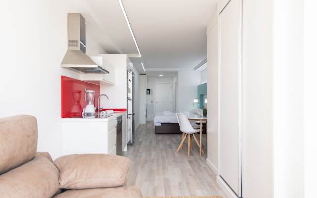 Apartamentos Aguila Beach