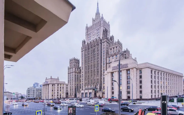GM Apartment Smolenskaya-Sennaya 27