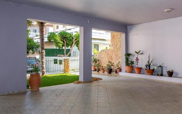 Laurel Heights Apartment