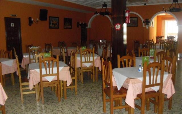 El Faisan C&R Hotel