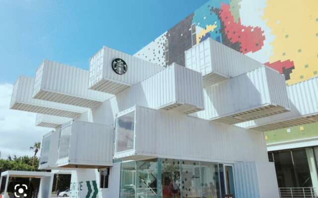 Blue Sea Dreaming City B&B