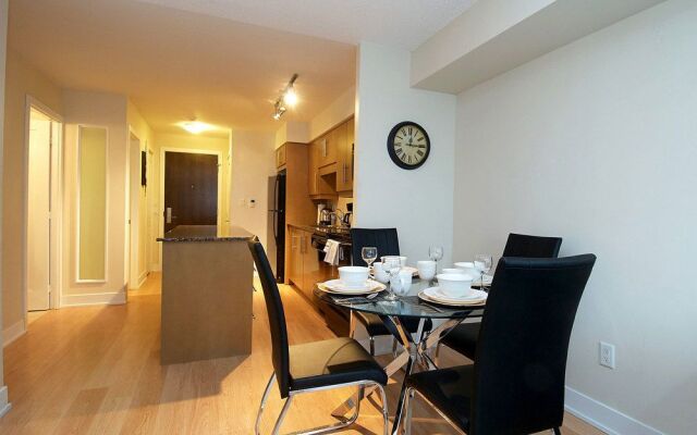 WhiteHall Suites - 20 Bluejays Way