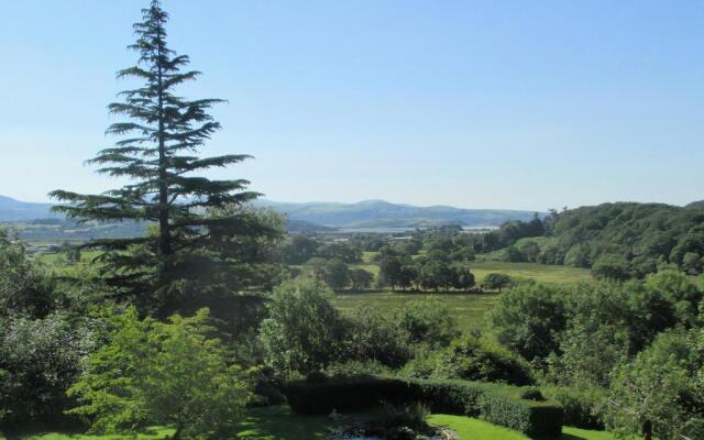 Plas Tan-Yr-Allt Historic Country House B&B