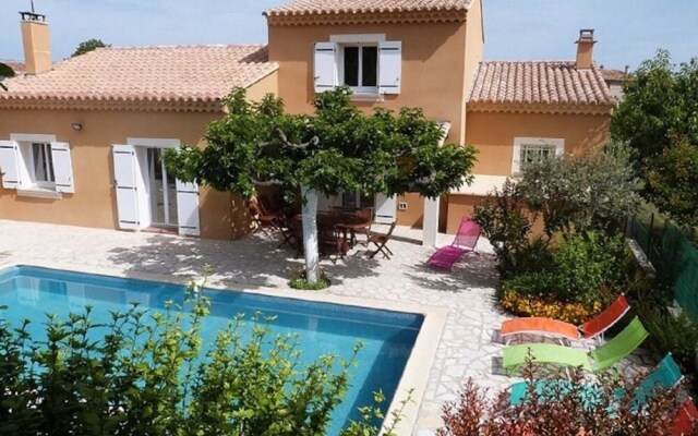 Villa With 3 Bedrooms In Saint-didier, With Private Pool, Enclosed Garden And Wifi - 60 Km From The Slopes