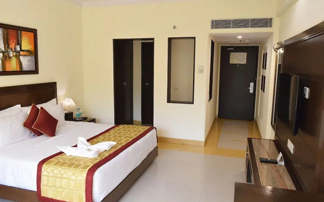 The Competent Palace Hotel