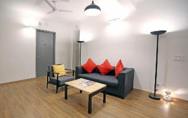 OYO Townhouse 018 Medanta