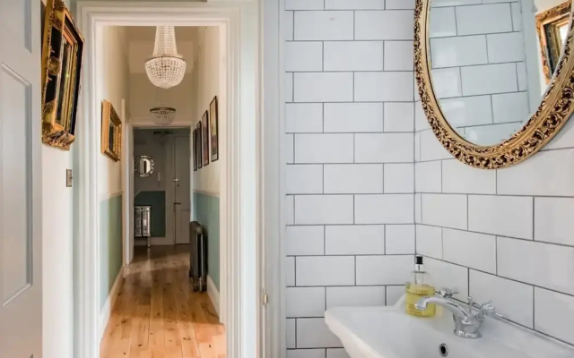 Host Stay Brunswick Rest