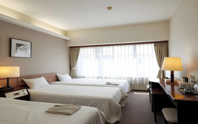 Ryukyu Sun Royal Hotel