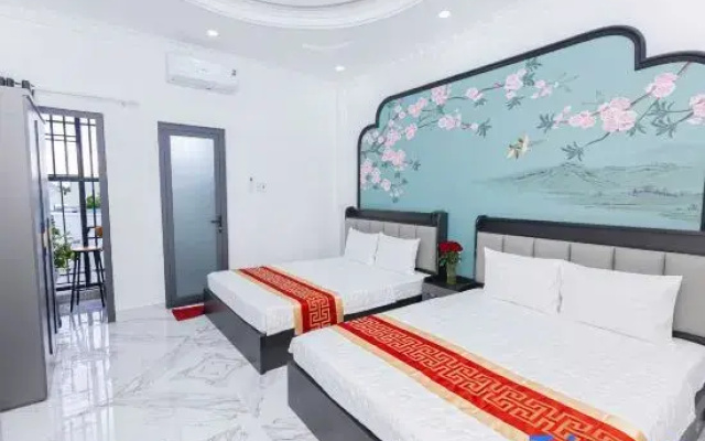 Phu Gia Hotel 2160 Huynh Tan Phat