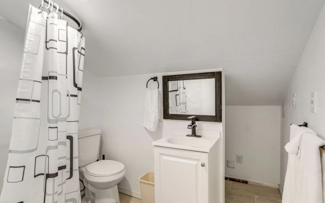 Family-friendly Seattle Home in Green Lake!