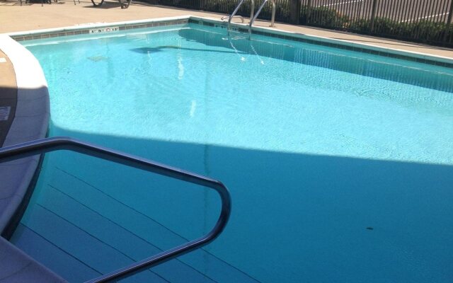 Hampton Inn Birmingham I-65/Lakeshore Drive