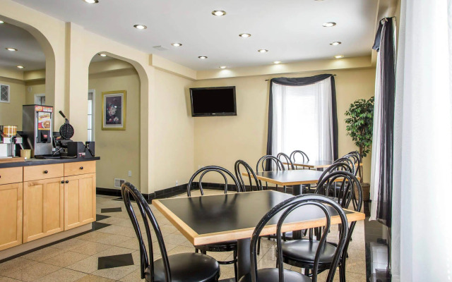 Quality Inn Pleasantville