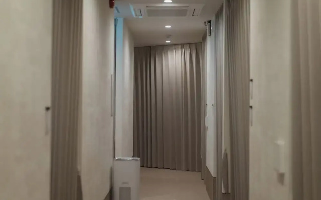 HOTEL minimumms.