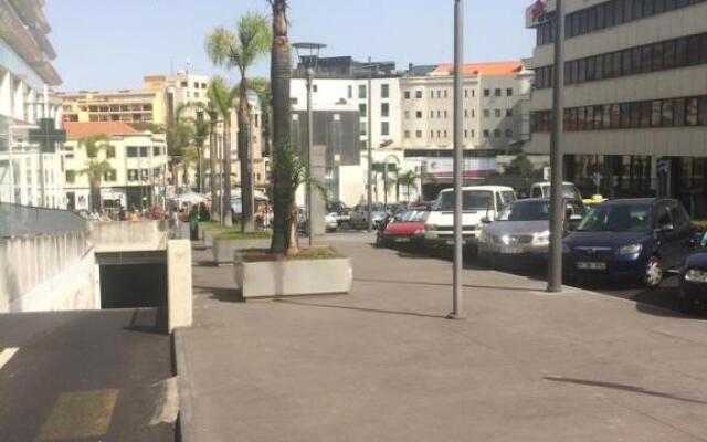 Canavial Terrace@Heart of Funchal