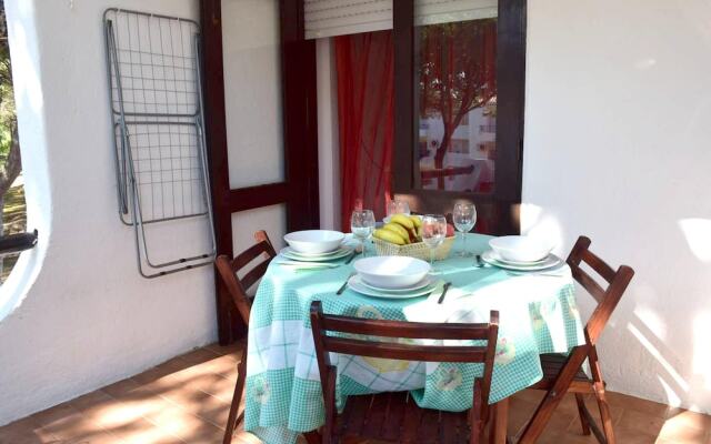 Apartment with One Bedroom in Albufeira, with Pool Access And Wifi - 4 Km From the Beach