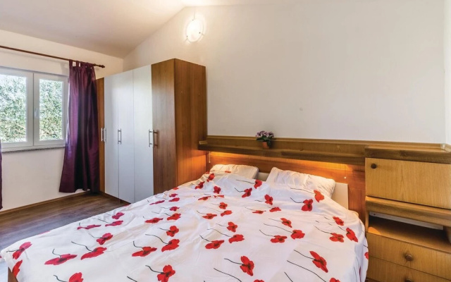 Amazing Home in Medulin With Wifi and 1 Bedrooms