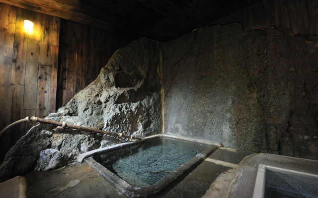 Aizu Higashiyama Onsen Shintaki