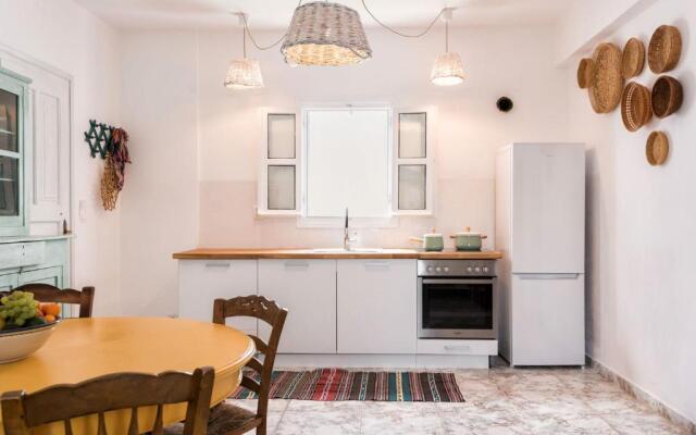 Menta House Ii, Naousa