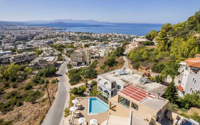 Villa City View