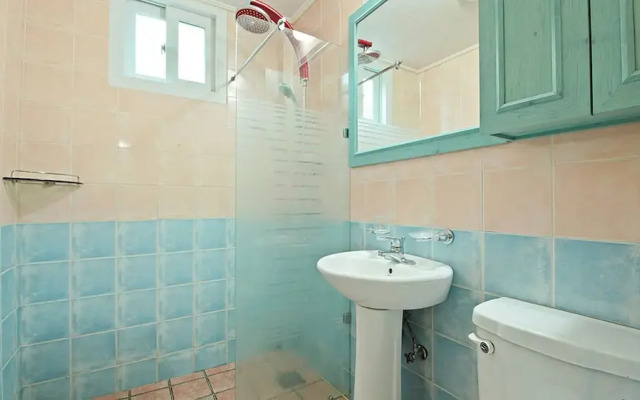 Lake and Pine Spa Pension