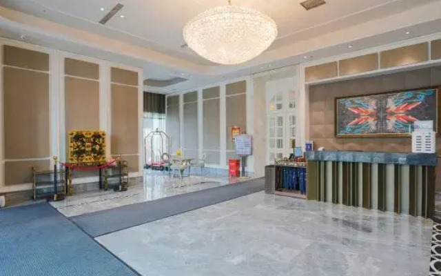 Mercure Urumqi South Lake