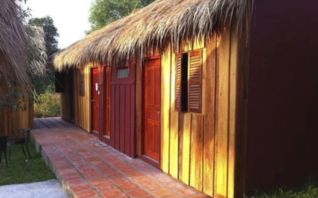 Serendipity Beach Hostel