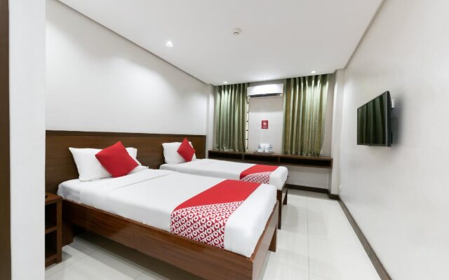 ZEN Rooms West Makati Hotel