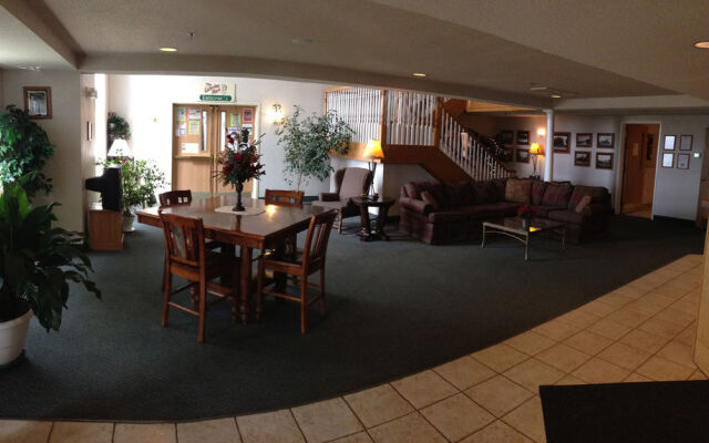 Ameriway Inn and Suites