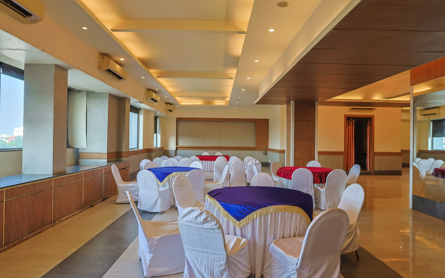 Max Hotels Prayagraj – Guest Rooms – Prayagraj