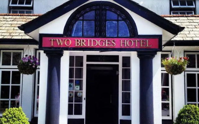 Two Bridges Hotel