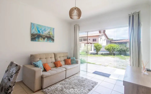 Apt w/ Barbecue 500m From the Beach Pbr1003