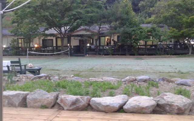 Pureunhaneul Pension