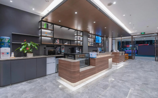 Hanting Hotel Kunming Stadium Metro Station