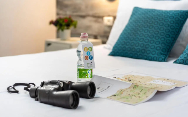 Metula Travel Hotel