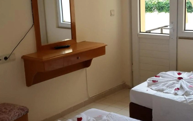 Caner Hotel