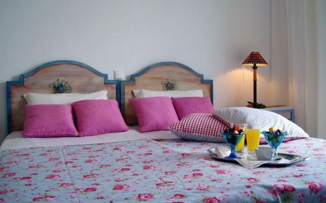 Iason Apartments & Studios