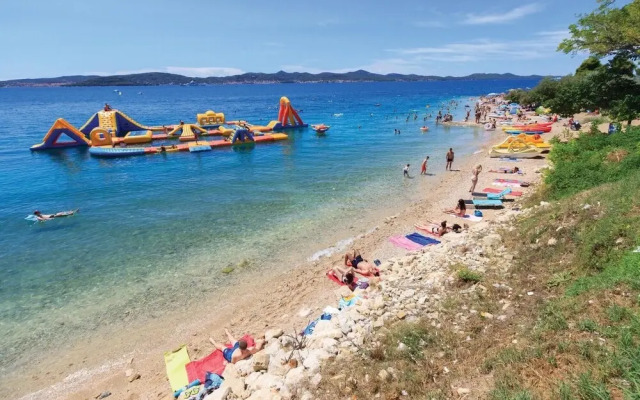 Beautiful Apartment in Maslenica With 1 Bedrooms and Wifi