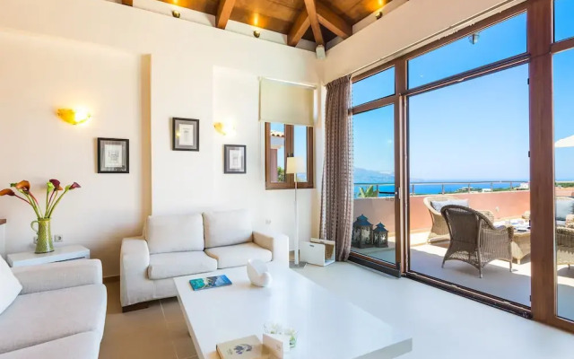 Leste Luxury Homes