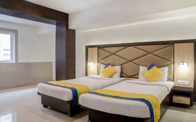 Treebo Trip Everest Lodging